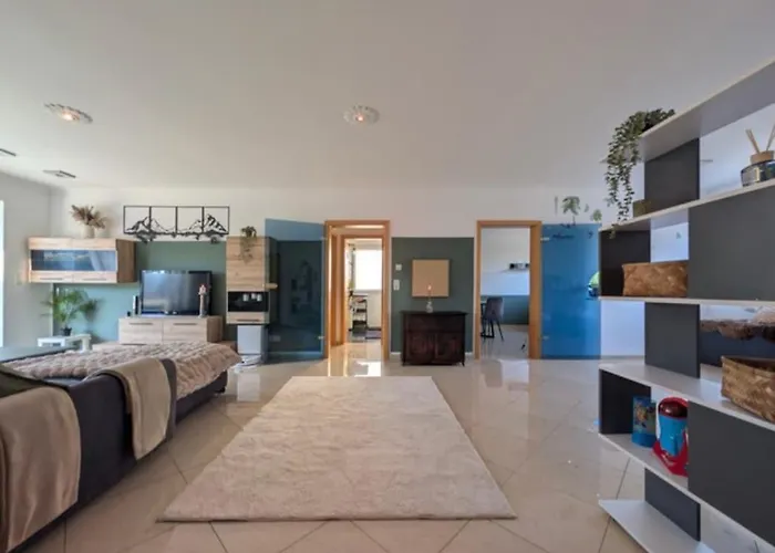 Lejlighed Familienwohnung Mit Whirlpool Badewanne Und Balkon Bedburg