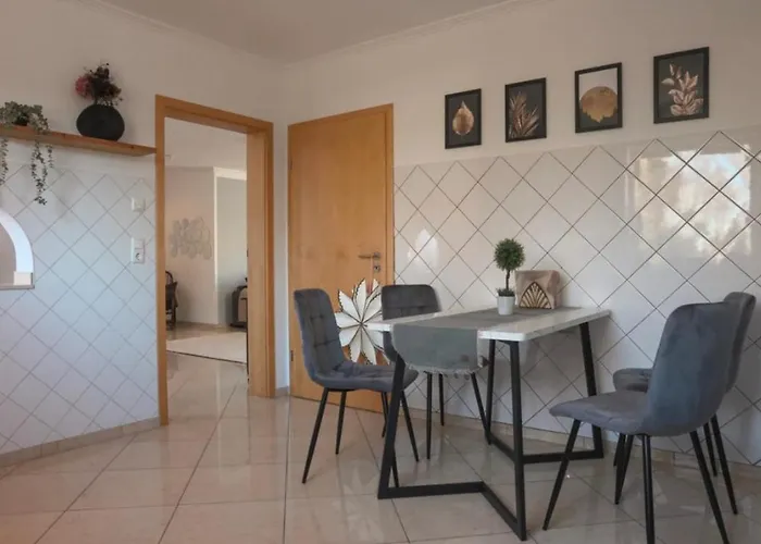 Familienwohnung Mit Whirlpool Badewanne Und Balkon Lejlighed Bedburg