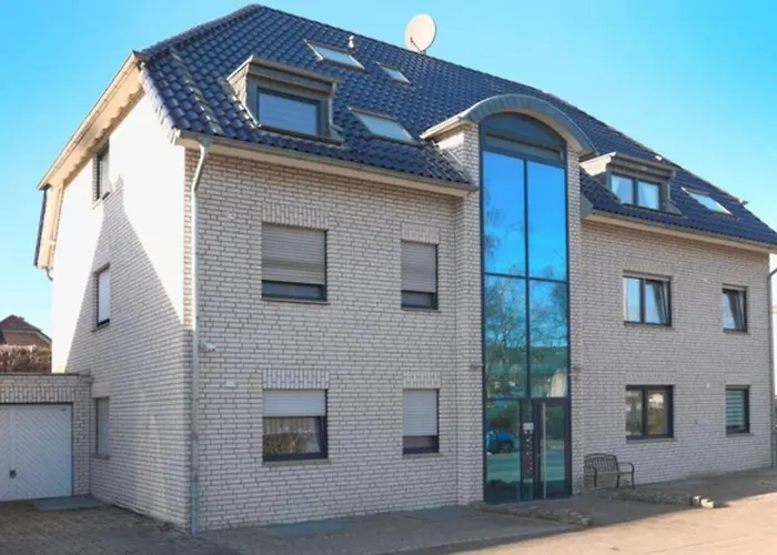 Familienwohnung Mit Whirlpool Badewanne Und Balkon Lejlighed Bedburg